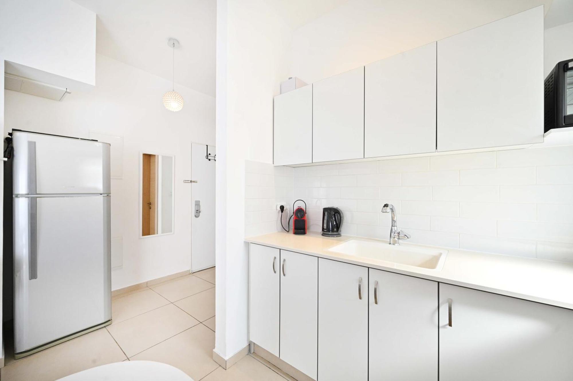 Perfect Location 2br In Reines By Holyguest *