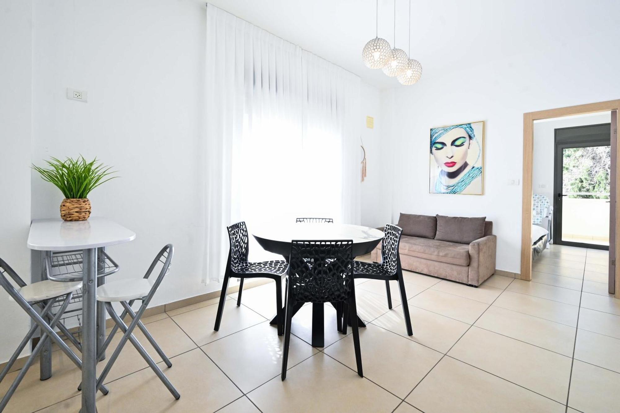 Căn hộ Perfect Location 2br In Reines By Holyguest Tel Aviv
